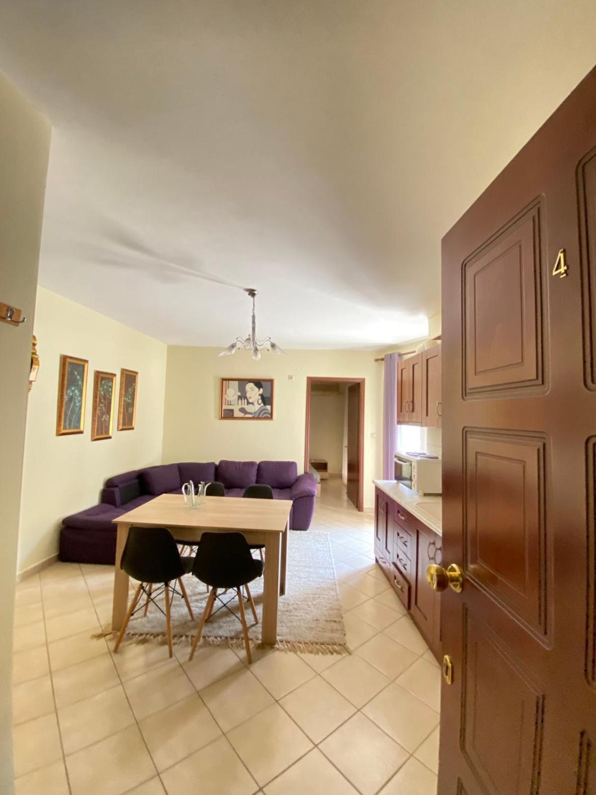 Σοφιτα Φερεσ Apartment Pherrai Ngoại thất bức ảnh